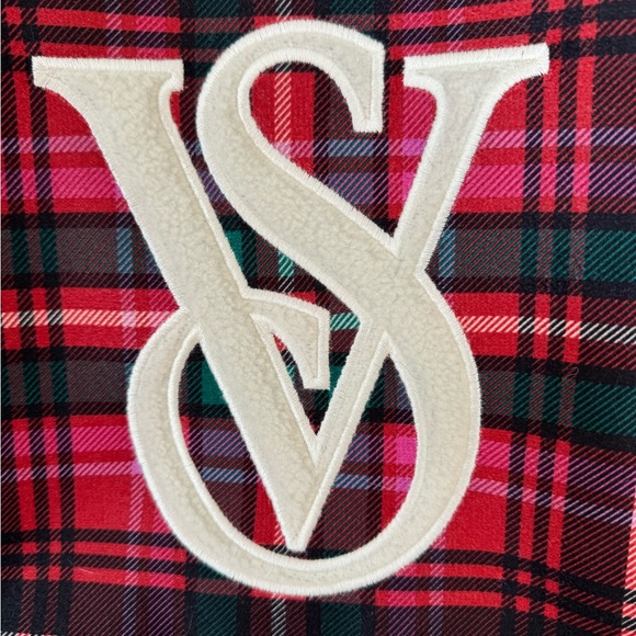 Victoria Secret’s Tote - Picture 2 of 8